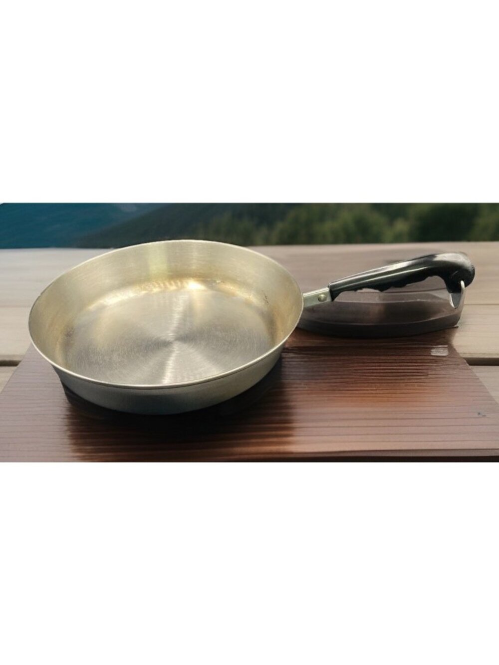 Vintage Revere Ware 9 in Skillet Frying Pan Silver Bottom 1801 No Lid Indonesia